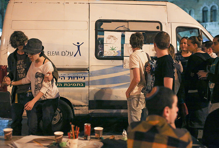 ELEM night van on streets of Jerusalem helping youth.
    