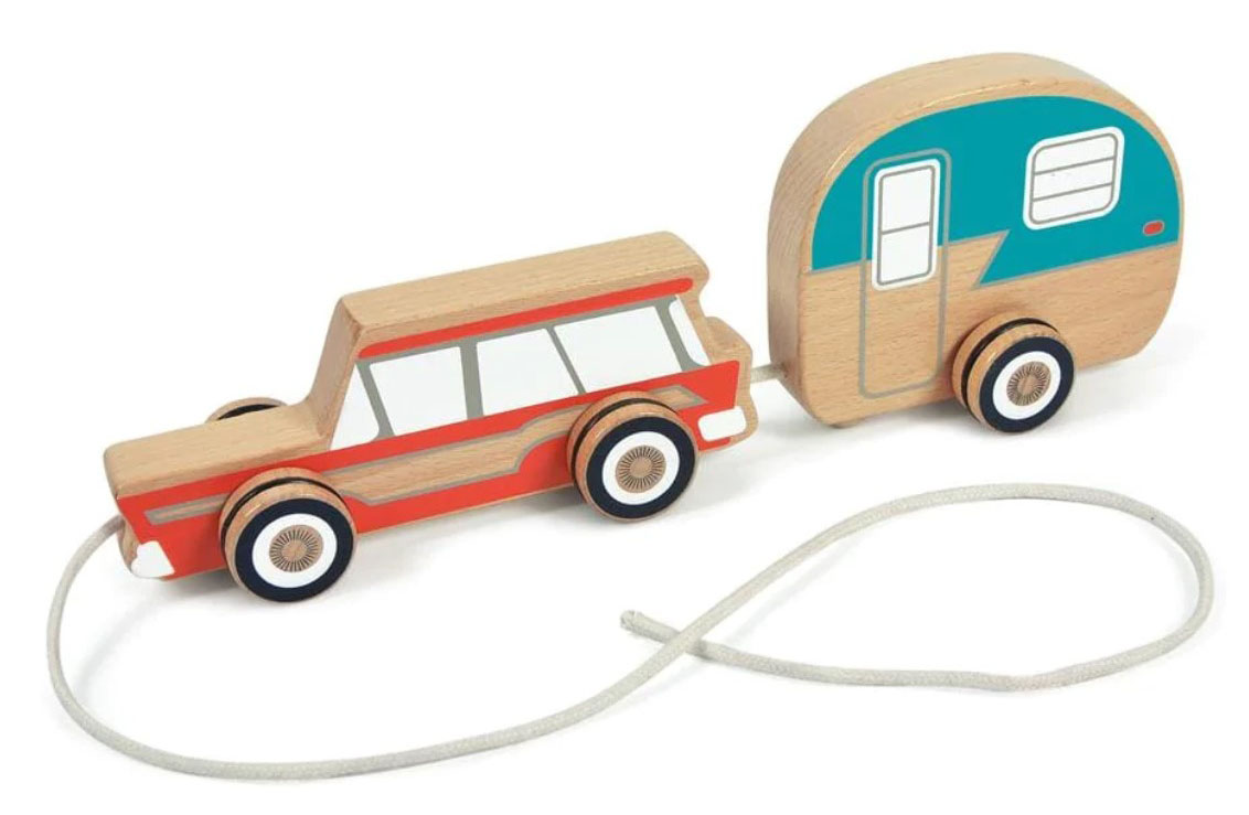 camper wood pull toy.jpg