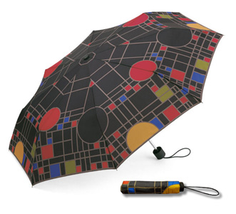 coonlery umbrella open and closed sm.jpg