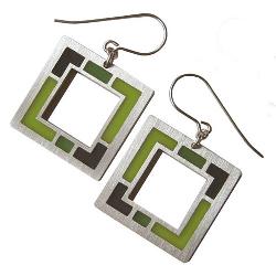 dash earrings